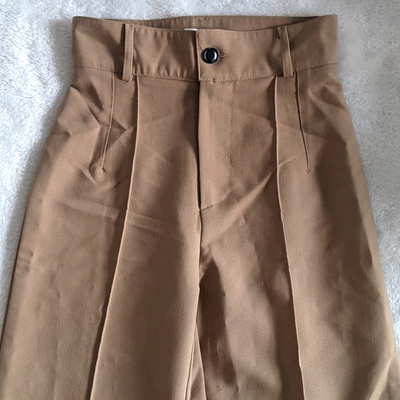 Tan Full Length Straight Leg Pants size XS - Picture 3 of 3